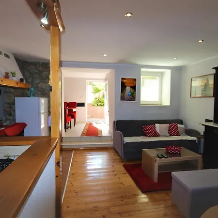 Ticak Apartment Klimno